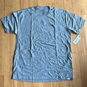 NWT ** Nixon XL gray short sleeved tee